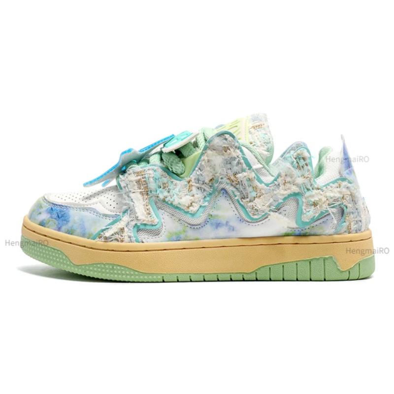 Boek Retro Skateboard Sneakers