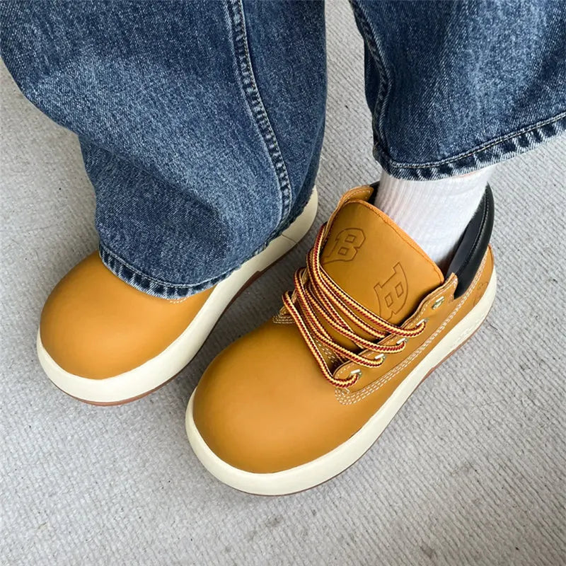 Vogue Vantage Boots