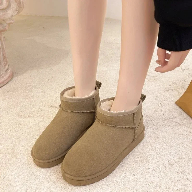 New Stylish Thickened Warm Short Tube Non-Slip Black Casual Snow Boot