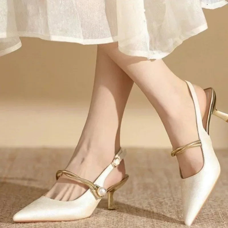 New Pointed Toe Pearl High Banquet Low Heel Pumps