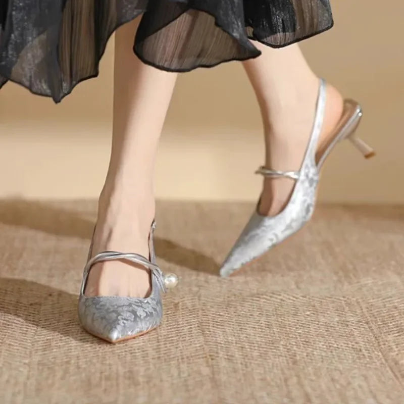 New Pointed Toe Pearl High Banquet Low Heel Pumps
