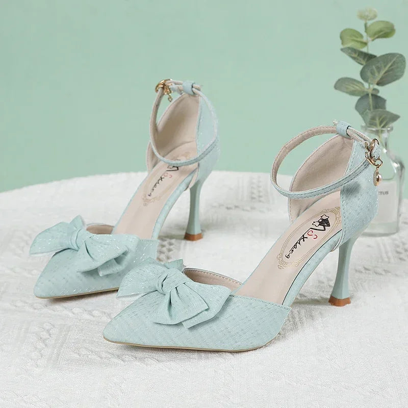 New Slim Shoes One Line Buckle Pointed Highs Bow Shoes Low Heel Pumps