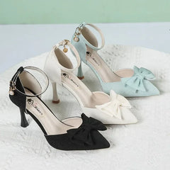 New Slim Shoes One Line Buckle Pointed Highs Bow Shoes Low Heel Pumps