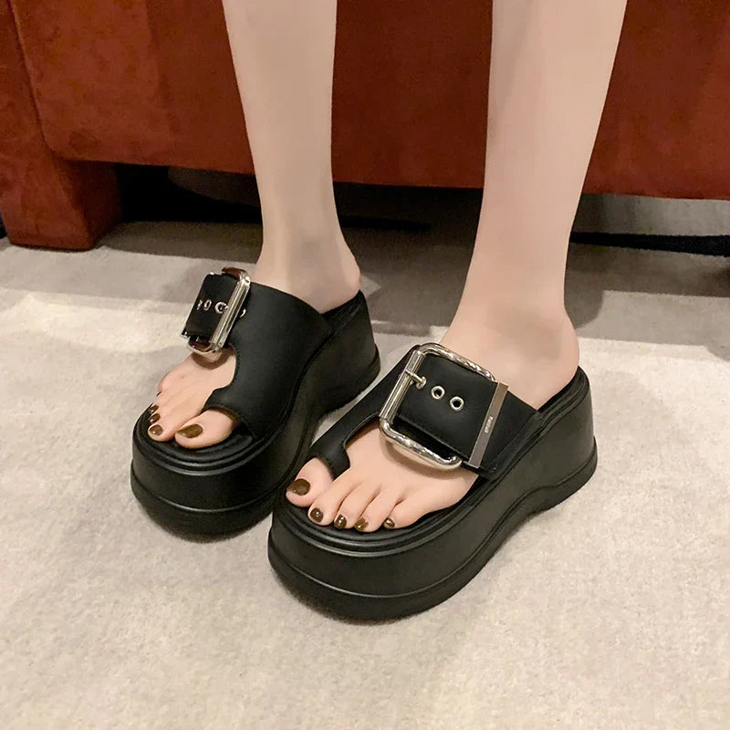 FreedomKnot CrossVent Slippers