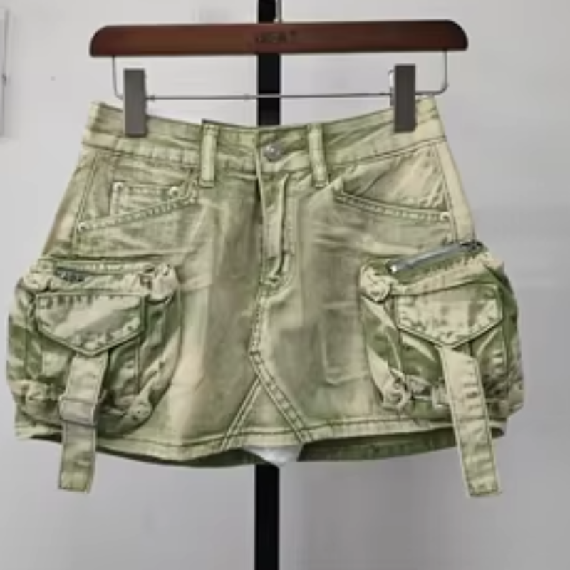 Enticing 3D Pockets Mini Skirts