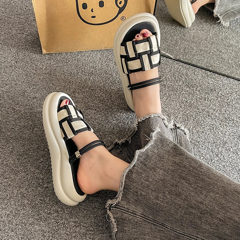 Medina Platform Slippers