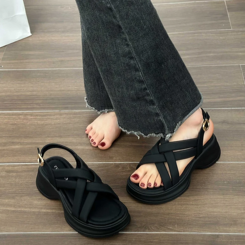X-Tie Comfy Sandals