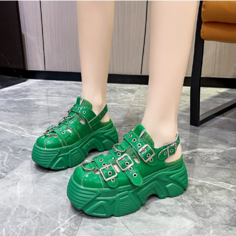 Romano Platform Sandals