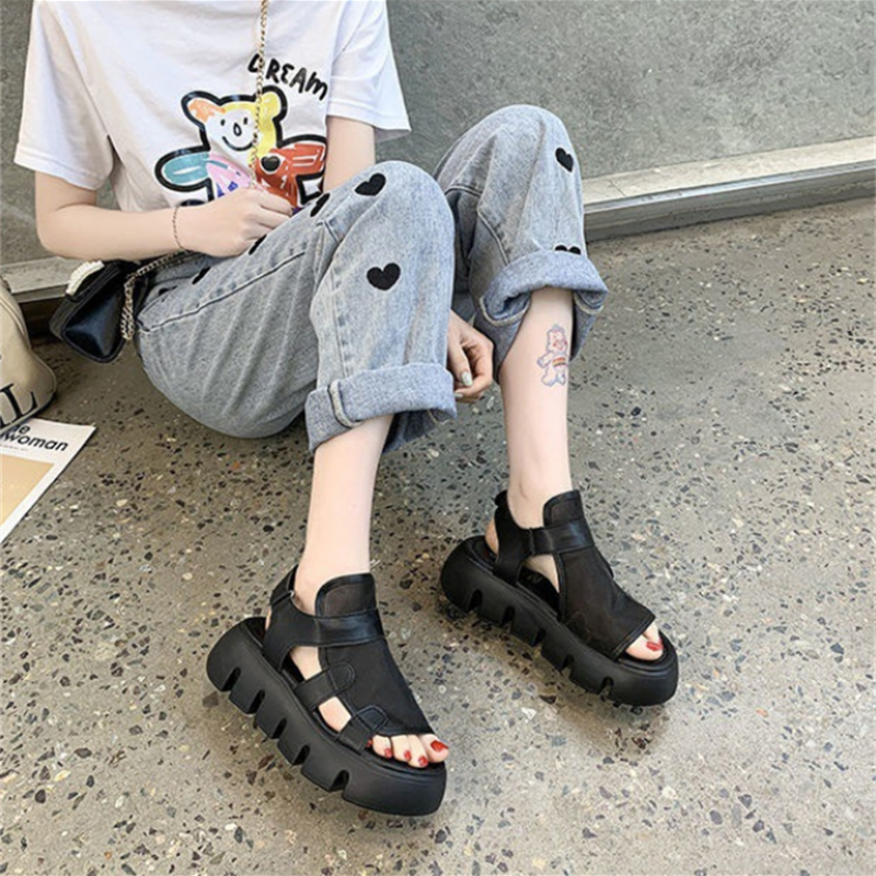 Mariposa Platform Sandals