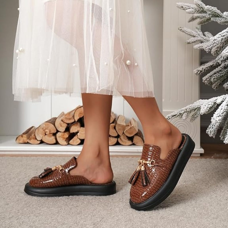 Carrera Tassel Summer Flats