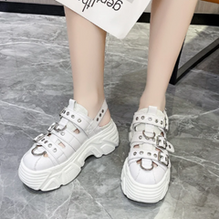 Romano Platform Sandals
