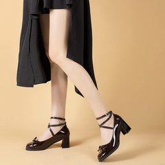 Black Retro Casual Round Toe Sweet Bow Design Low Heel Pumps