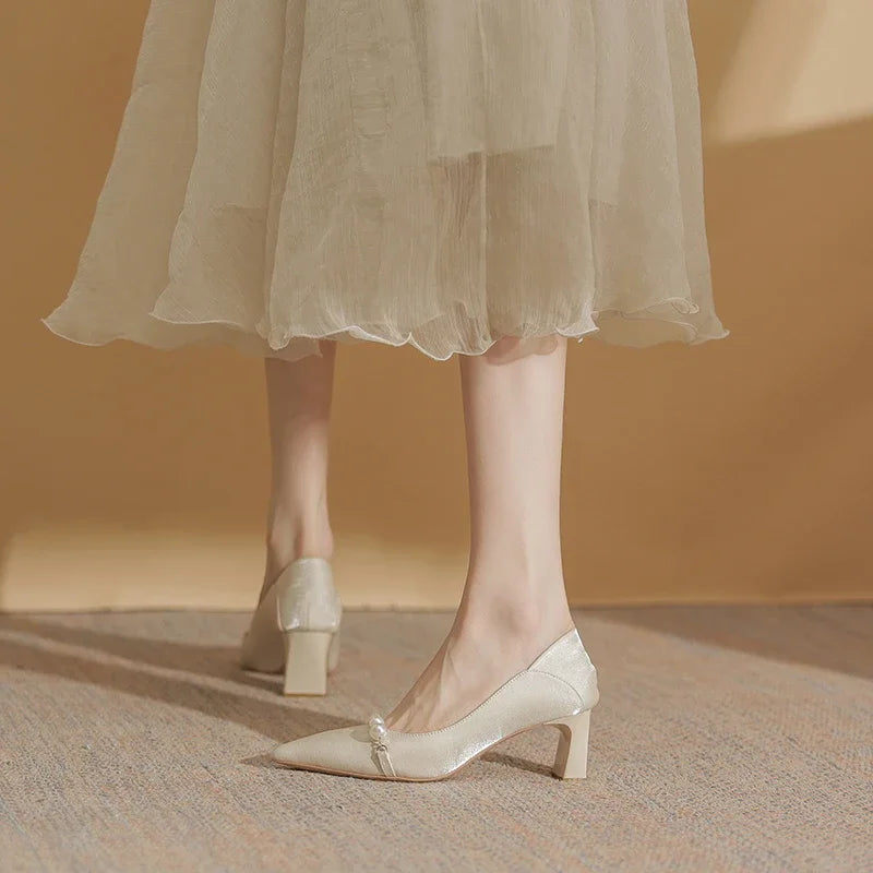 New Elegant Pearl Embellished Korean Women's Highs Shal Mouth Thick Shoes Low Heel Pumps