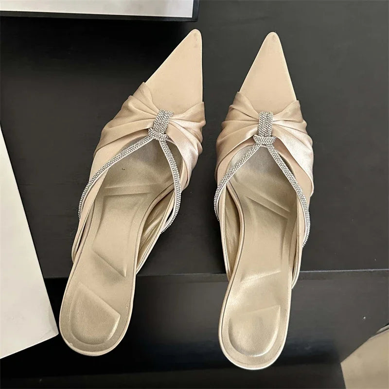 Trendy Pointed Toe Comfortable Casual Low Heel Pumps
