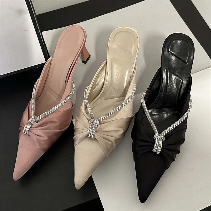 Trendy Pointed Toe Comfortable Casual Low Heel Pumps