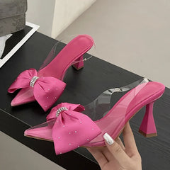 Butterfly-knot Pointed Toe