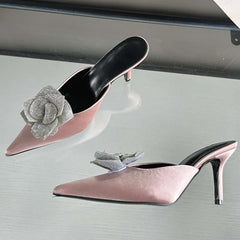 New Design Silk Pointed Toe Slippers Thin Party Dress Mule Shoes Low Heel Pumps