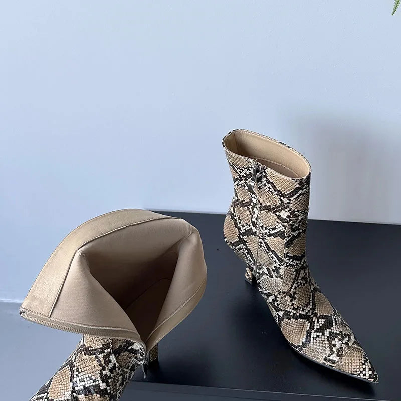 Comfortable Elegant Short Zipper Snakeskin Knee High Boots