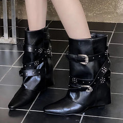 Riveted Autumn Wedged Short Modern Buckled Ankle Boot