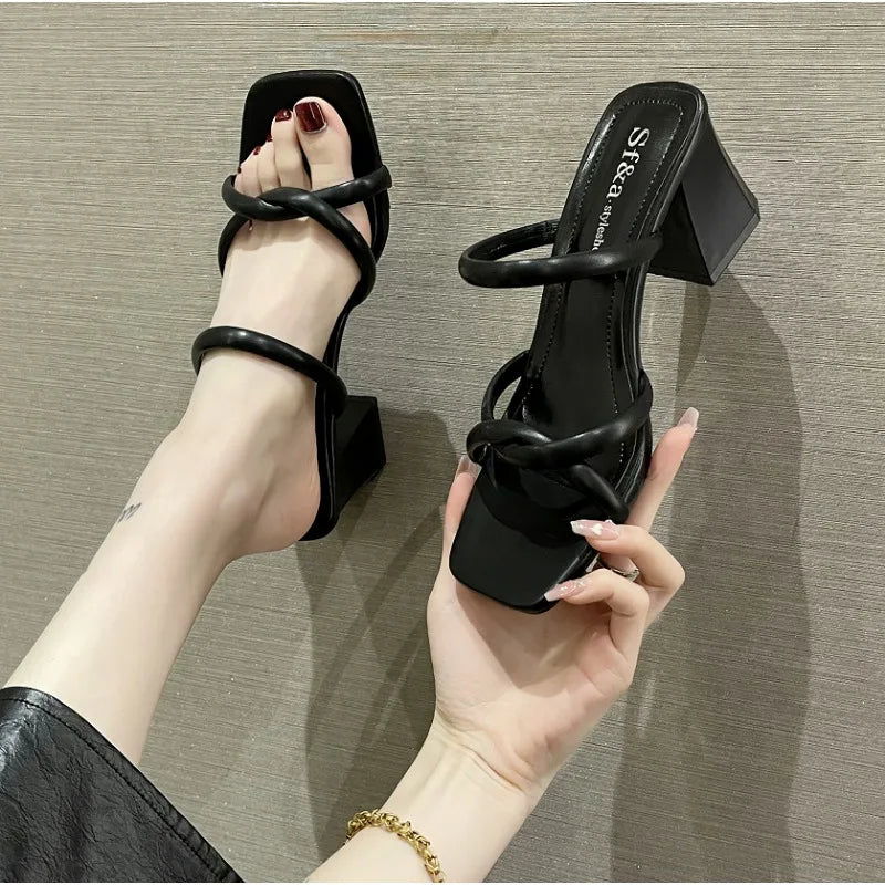 Stylish Elegant New Comfortable Low Heel Pumps