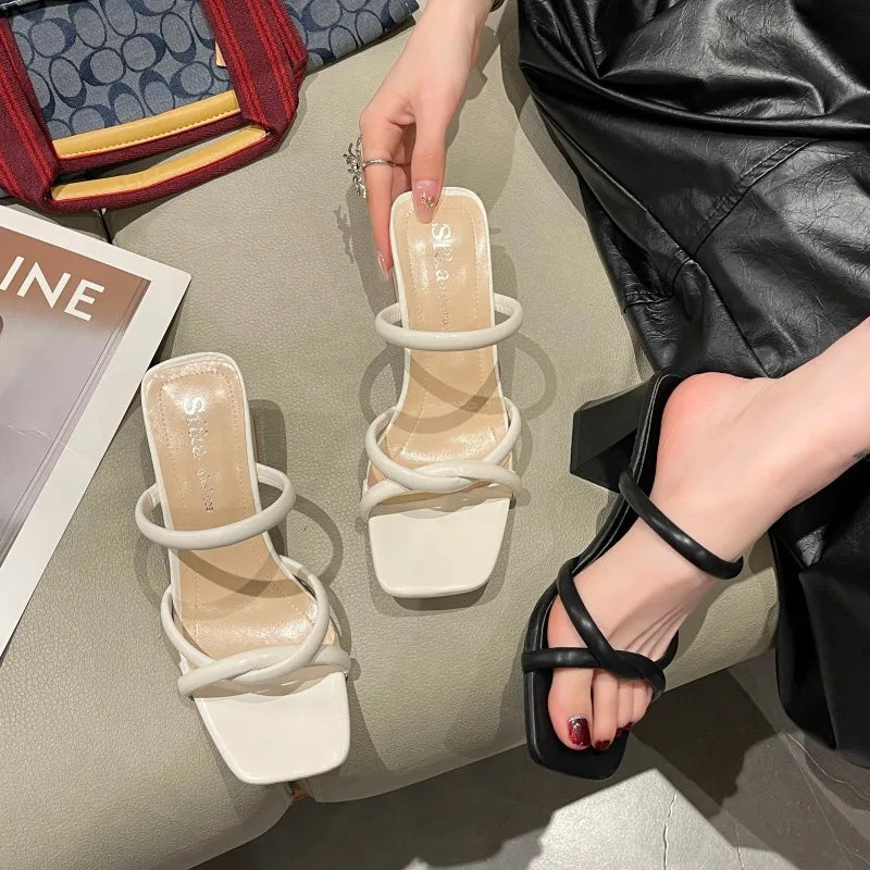 Stylish Elegant New Comfortable Low Heel Pumps