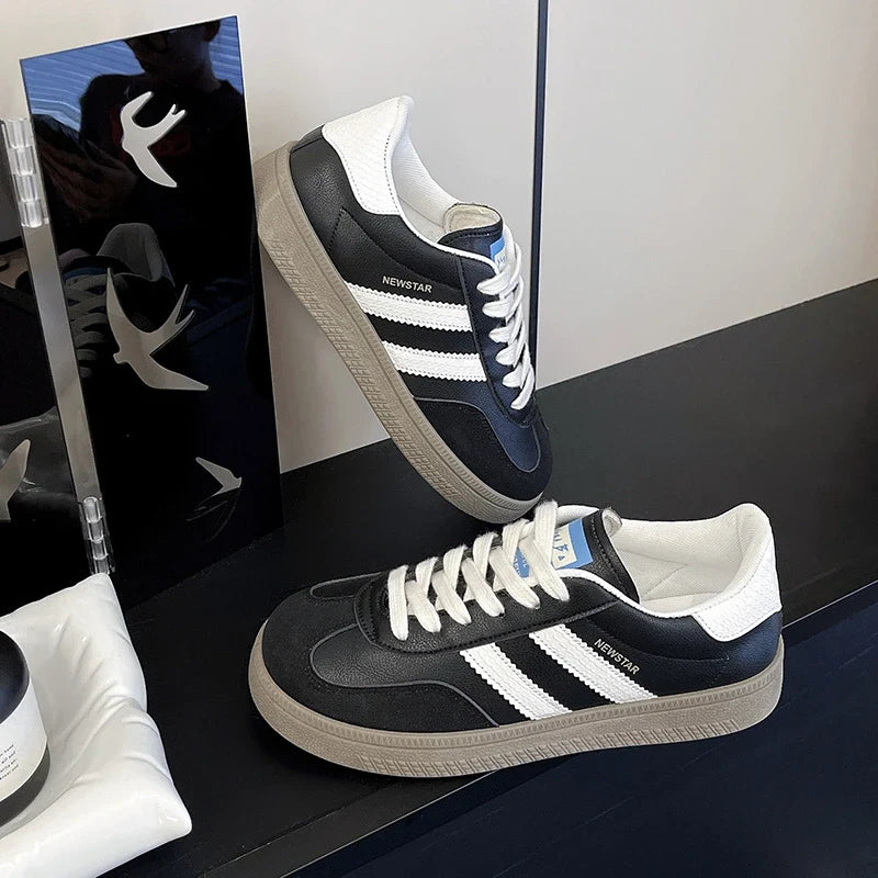Niche Retro German Breathable Casual Soft Sole Skateboard