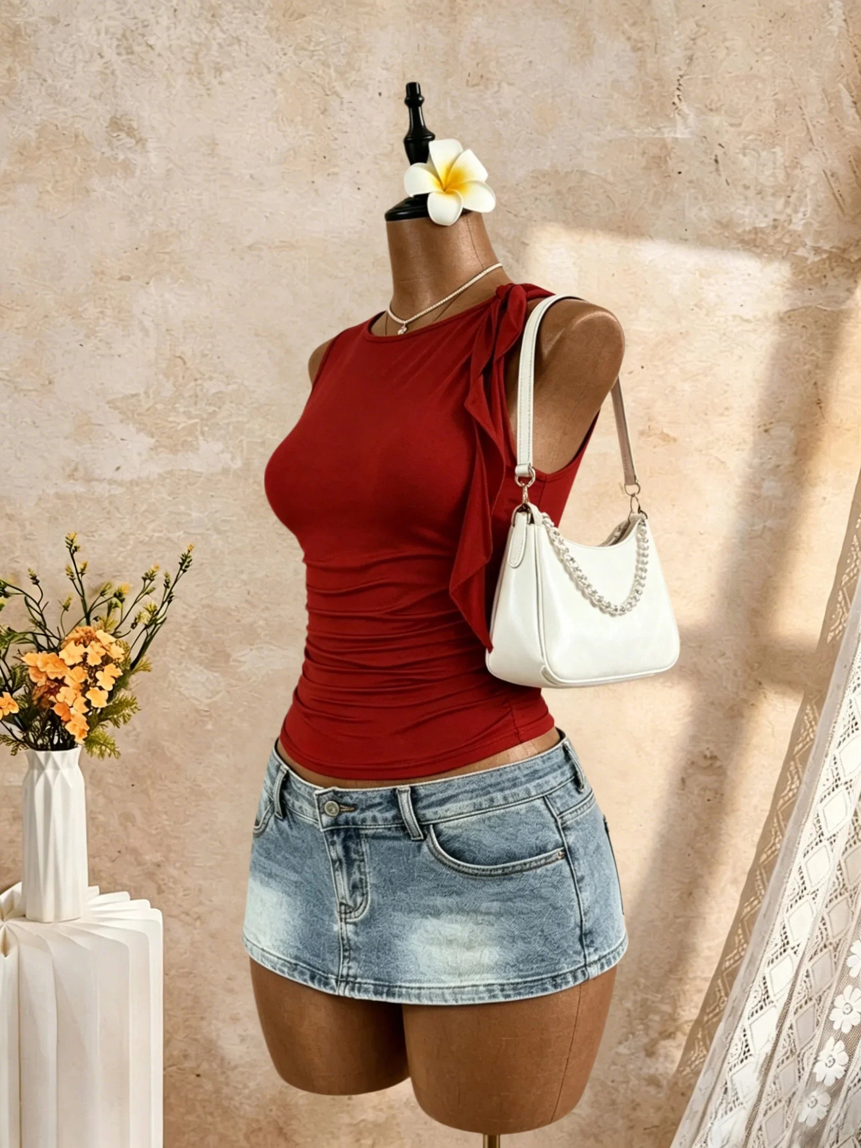 Round Neck Sleeveless Side Tie Knot Ruched Slim Fit Crop Tank Top