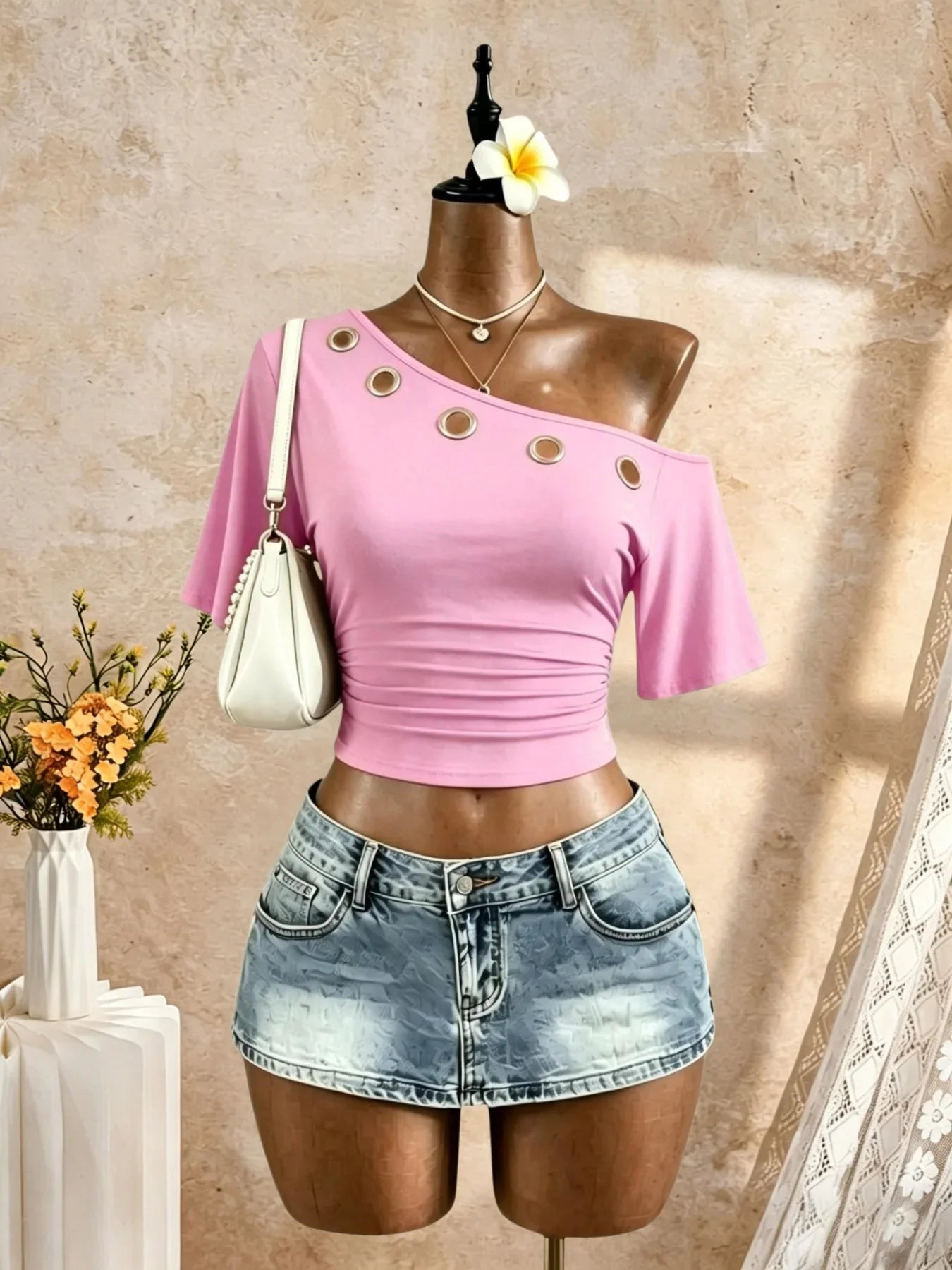 Diagonal One Shoulder Eyelet Ring Decor Short Sleeve Crop Top