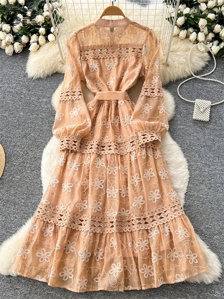 Elegant Vintage Long Dress