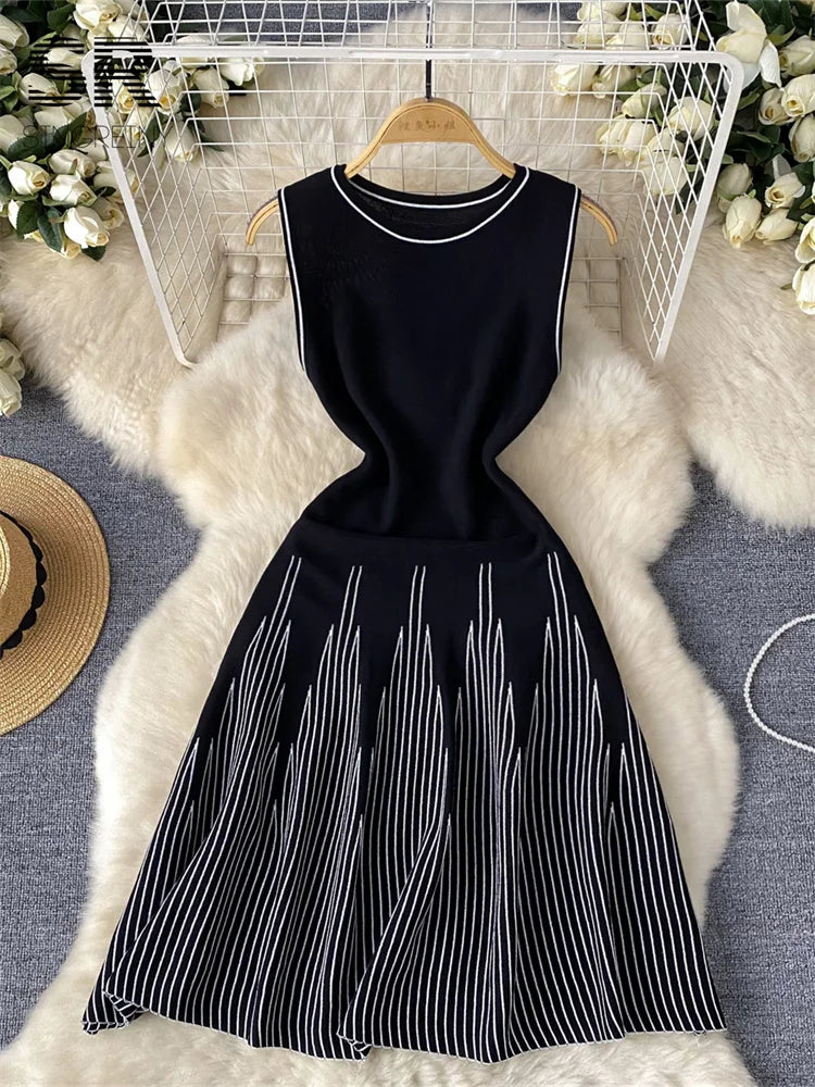 Basic Stripe Knitting Dress