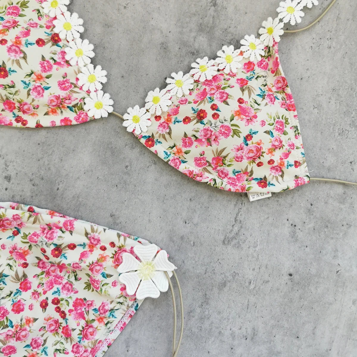 Sexy 3D Flower Bikini Set