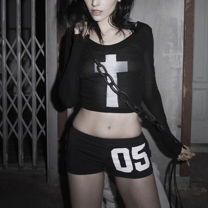 Y2K Gothic Long Sleeve Crop Top
