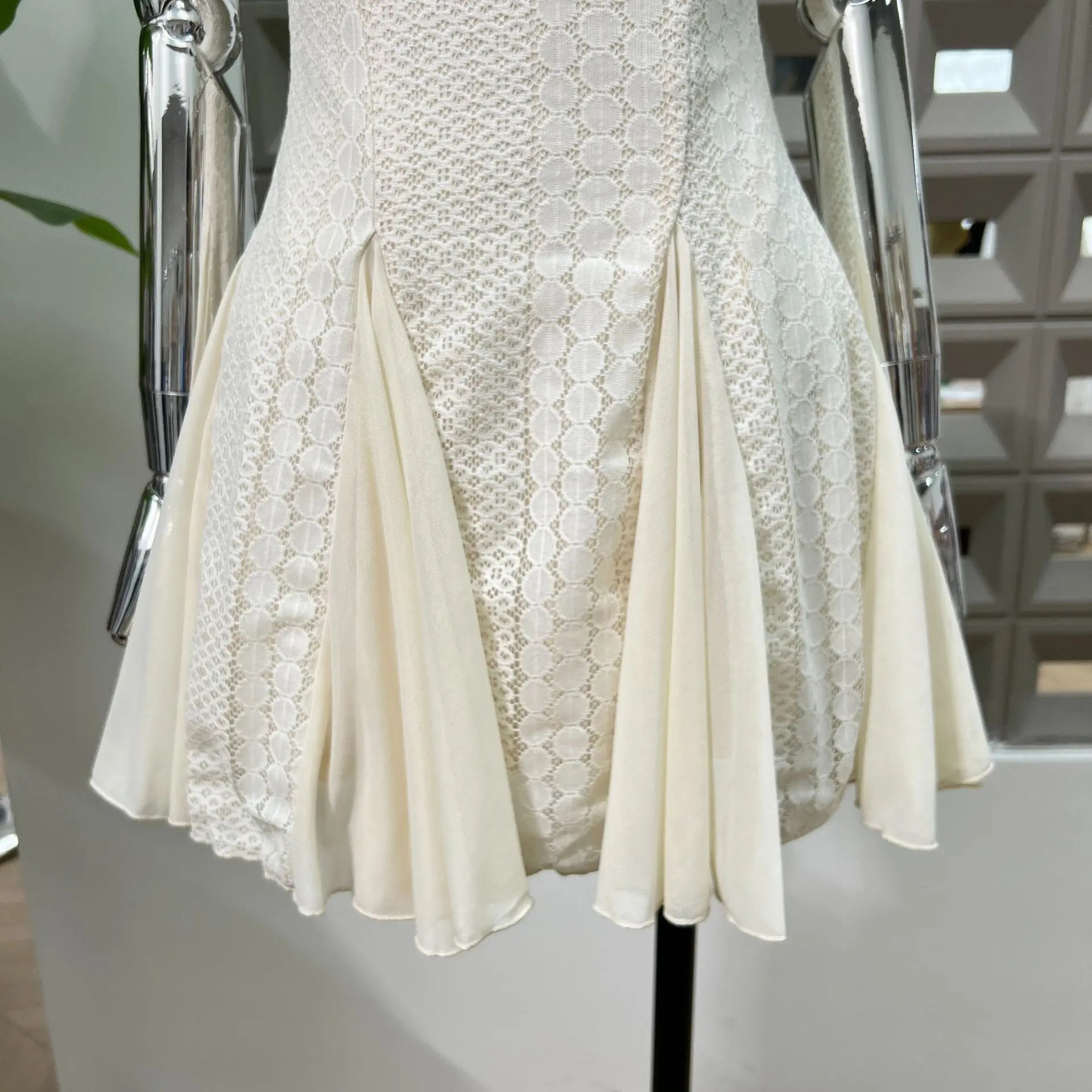 Holiday Style Pearl Tassel Lace Patwork Maxi Dress