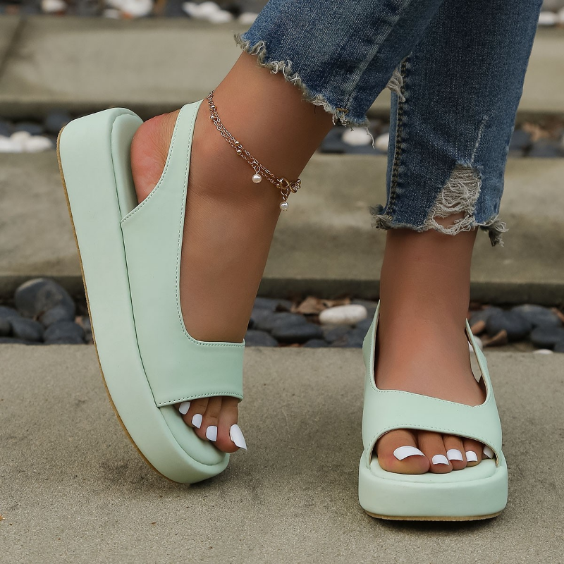 Mira Light Summer Sandals