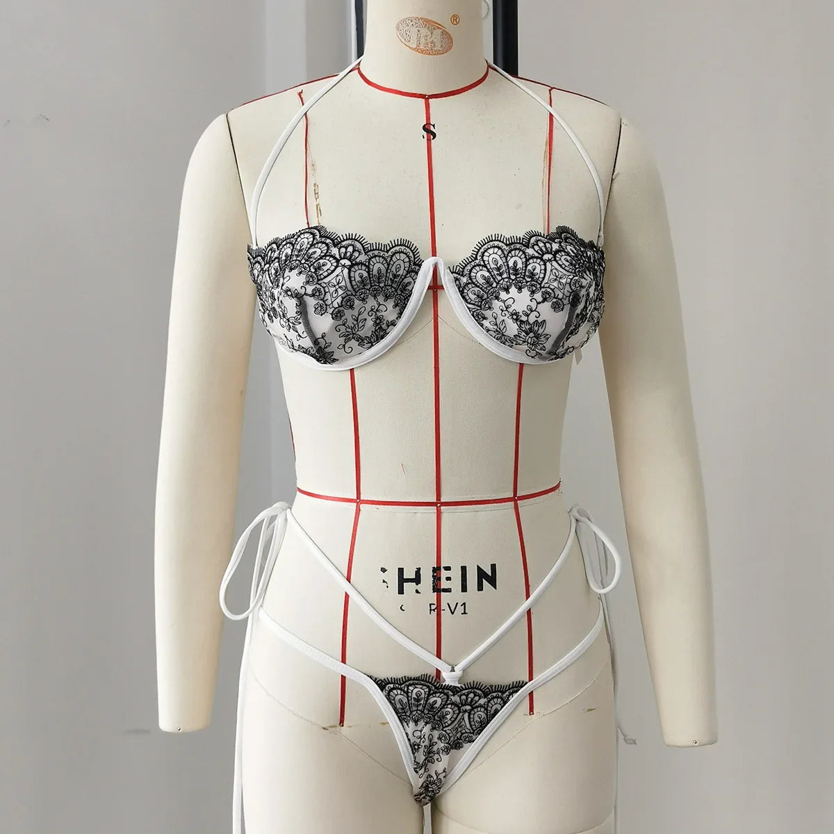 Sexy White Floral Embroidery Bikini Set