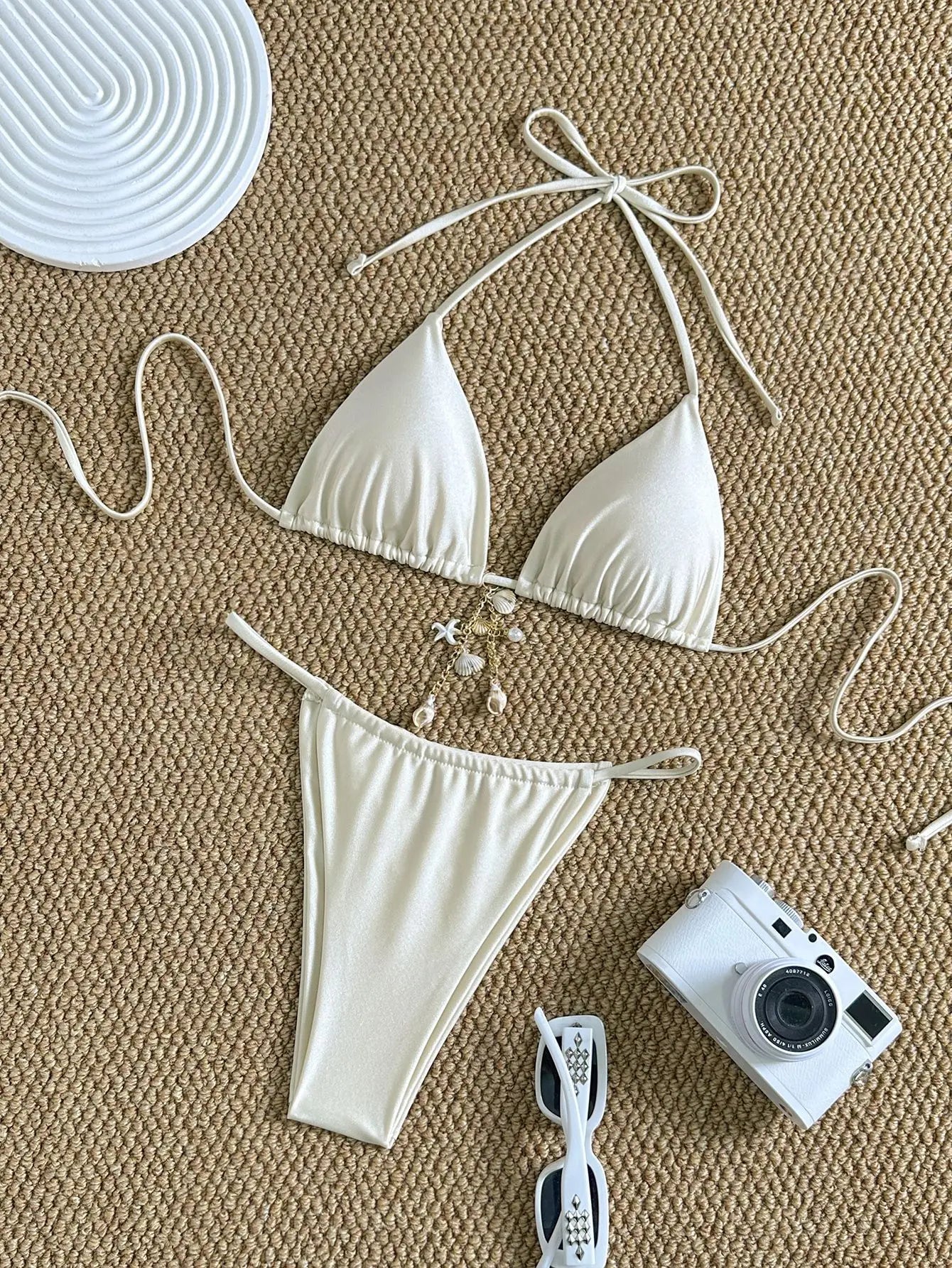 Sexy White Metal Starfish Shell Ornament Bikini Set