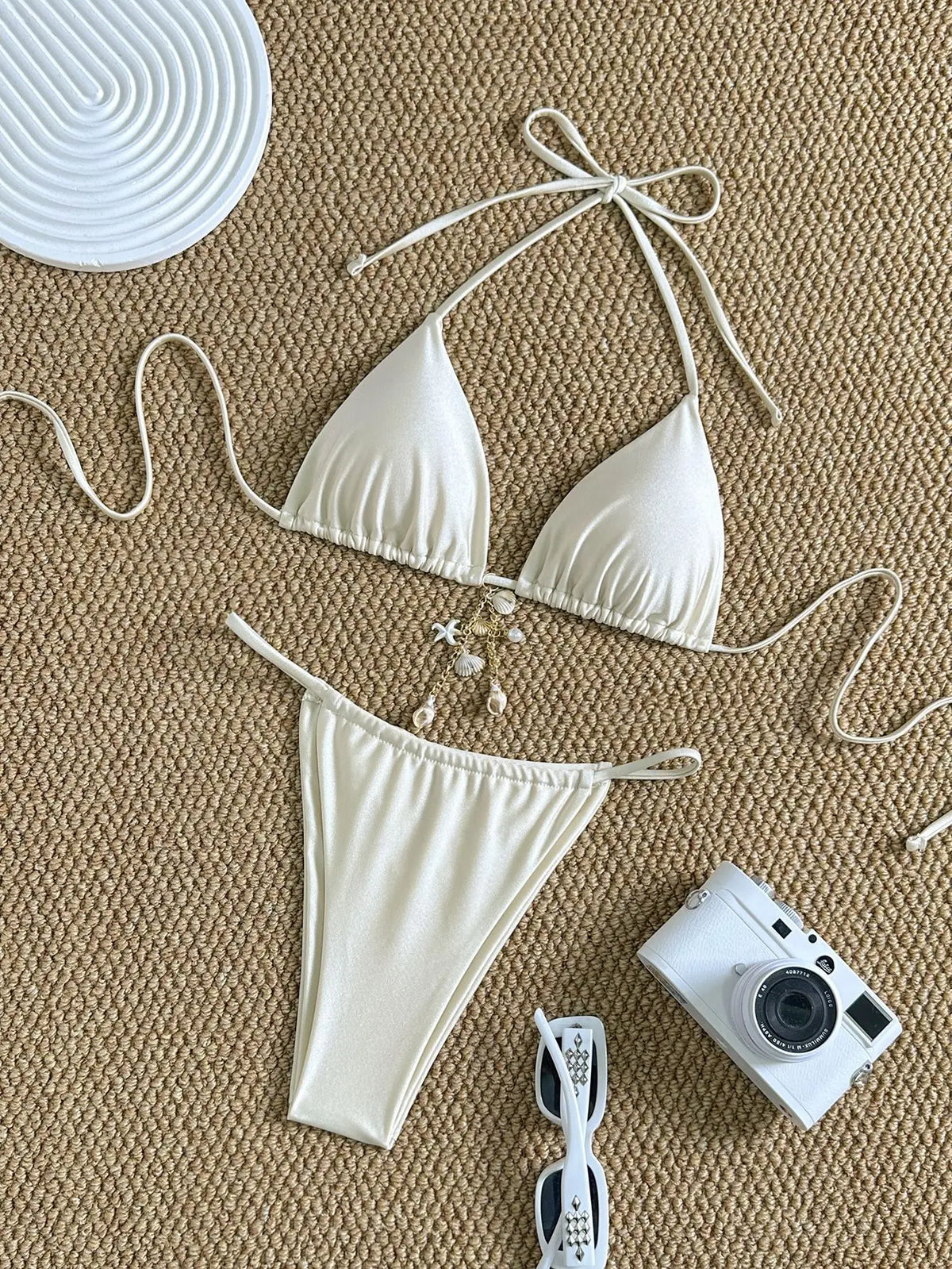 Sexy White Metal Starfish Shell Ornament Bikini Set