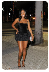 Black Halter Sleeveless Lace-up Prom Dress