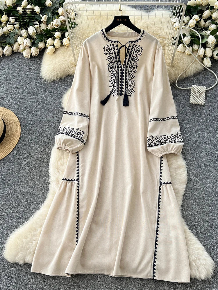 Casual Embroidered Loose Dress