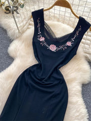 Embroidery Black Fishtail Dress