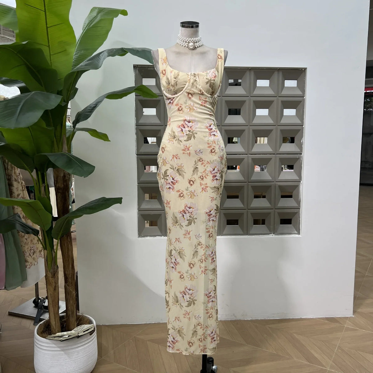 Yellow Retro Floral Bodycon Holiday Dress