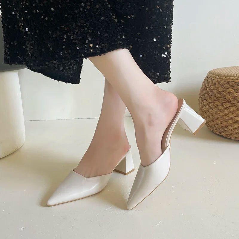 Pointed Toe Plush Warm Closed Toe Comfortable Slippers Low Heel Pumps
