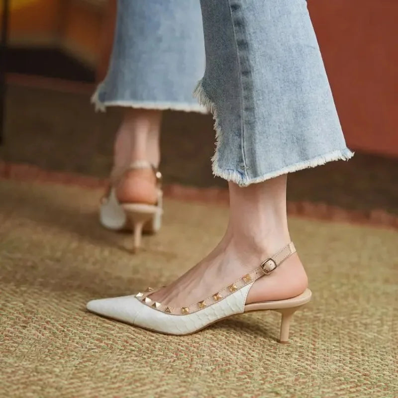 Highs Valentine Pointed Toe Shoes Low Heel Pumps