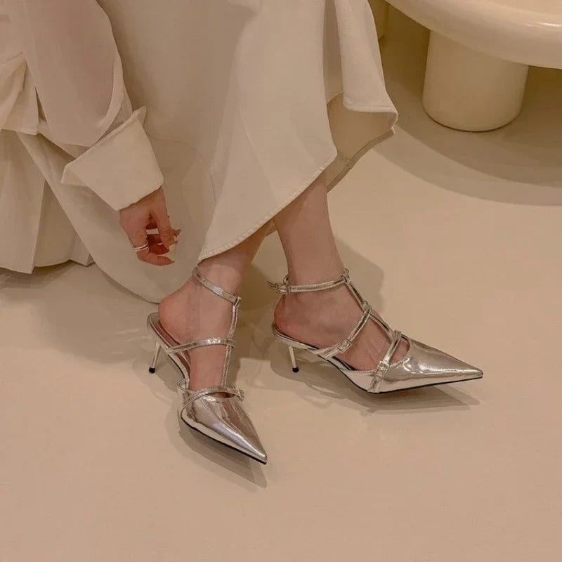 Low Heel Pumps