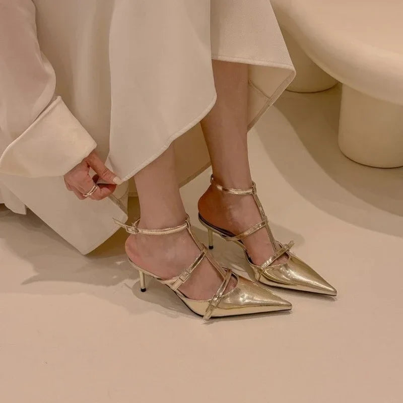 Low Heel Pumps
