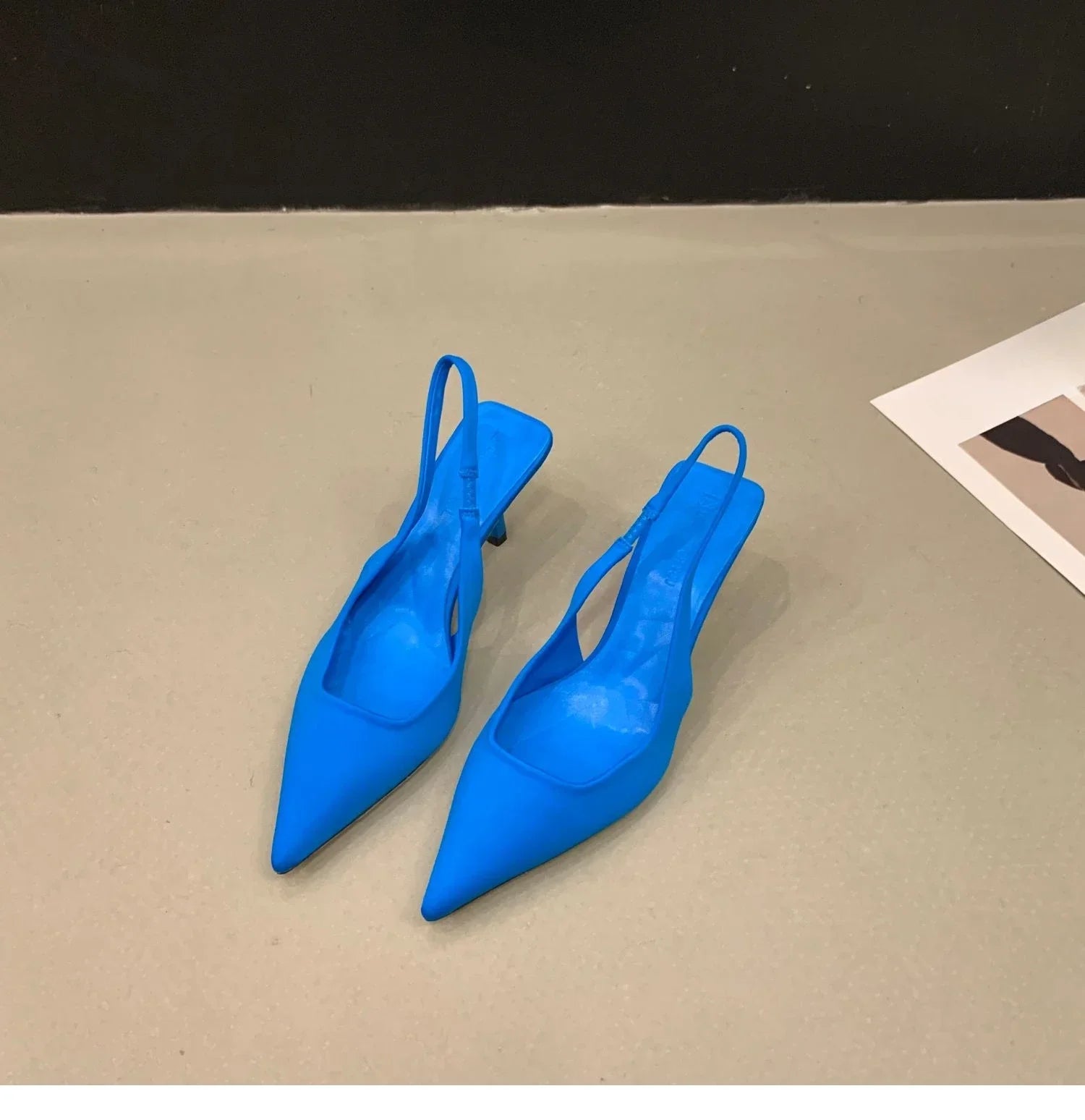 Autumn Solid Color Banquet Pointed Toe Comfortable Casual Slip-on Shoes Low Heel Pumps