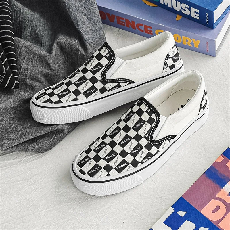 Womens Canvas Multicolor Checkerboard Design Slip-On Flats Skateboard