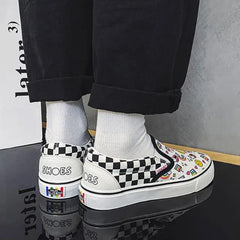 Womens Canvas Multicolor Checkerboard Design Slip-On Flats Skateboard
