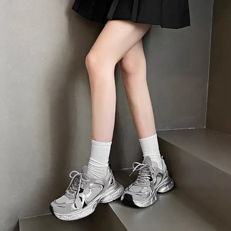 HarborRun Vintage Sneakers