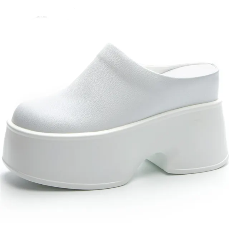 Tranquil Grove Slippers
